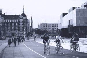 Martens und Partner, Fotoansicht Kopenhagen mit Fahrradfahrern